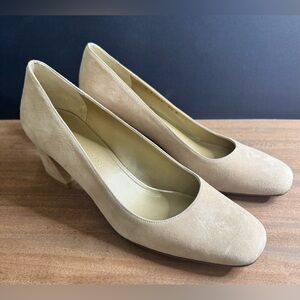 Stuart Weitzman MaryMid Suede Pump Block Heel Summer in Bisque Leather Shoes